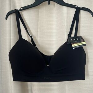Maidenform seamless wire free bralette/bra